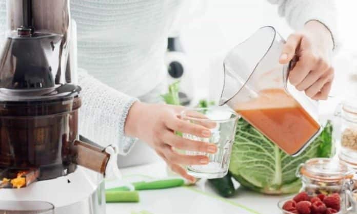 what are the benefits of using a juicer 4