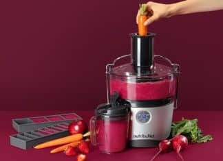what is the difference between a juicer and a blender 5
