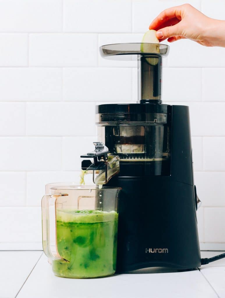 Are Masticating Juicers Suitable For Making Green Vegetable Juices?