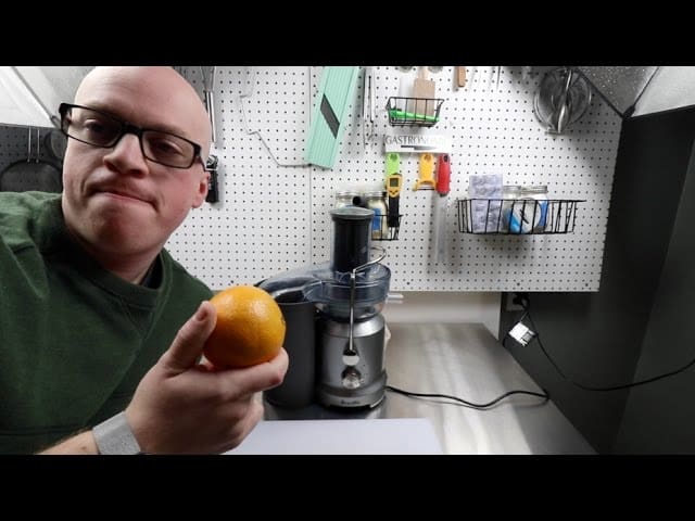 Can I Juice Oranges With Peels Using A Masticating Juicer?