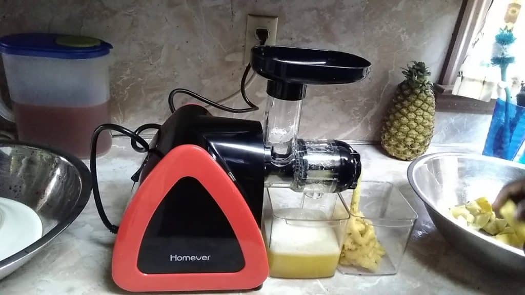 Can I Juice Pineapple Cores With A Masticating Juicer?