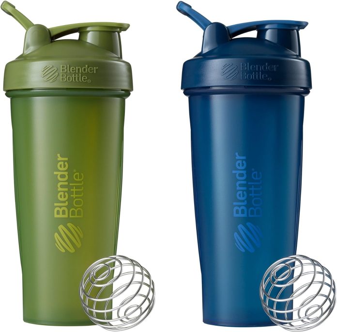 blenderbottle classic shaker bottle perfect for protein shakes and pre workout 28 ounce 2 pack mossmoss and navynavy