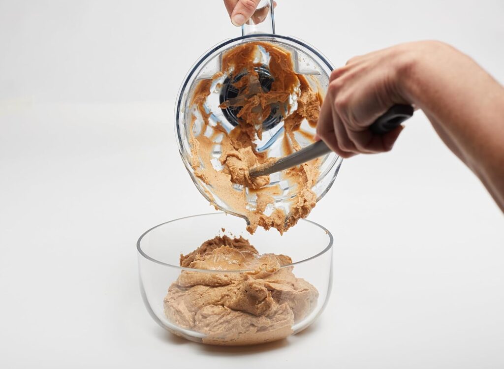 Vitamix Blade Scraper Accessory, 1 Count (Pack of 1), Grey,Nylon Vitamix Blade Scraper Accessory, 1 Count (Pack of 1), Grey,Nylon