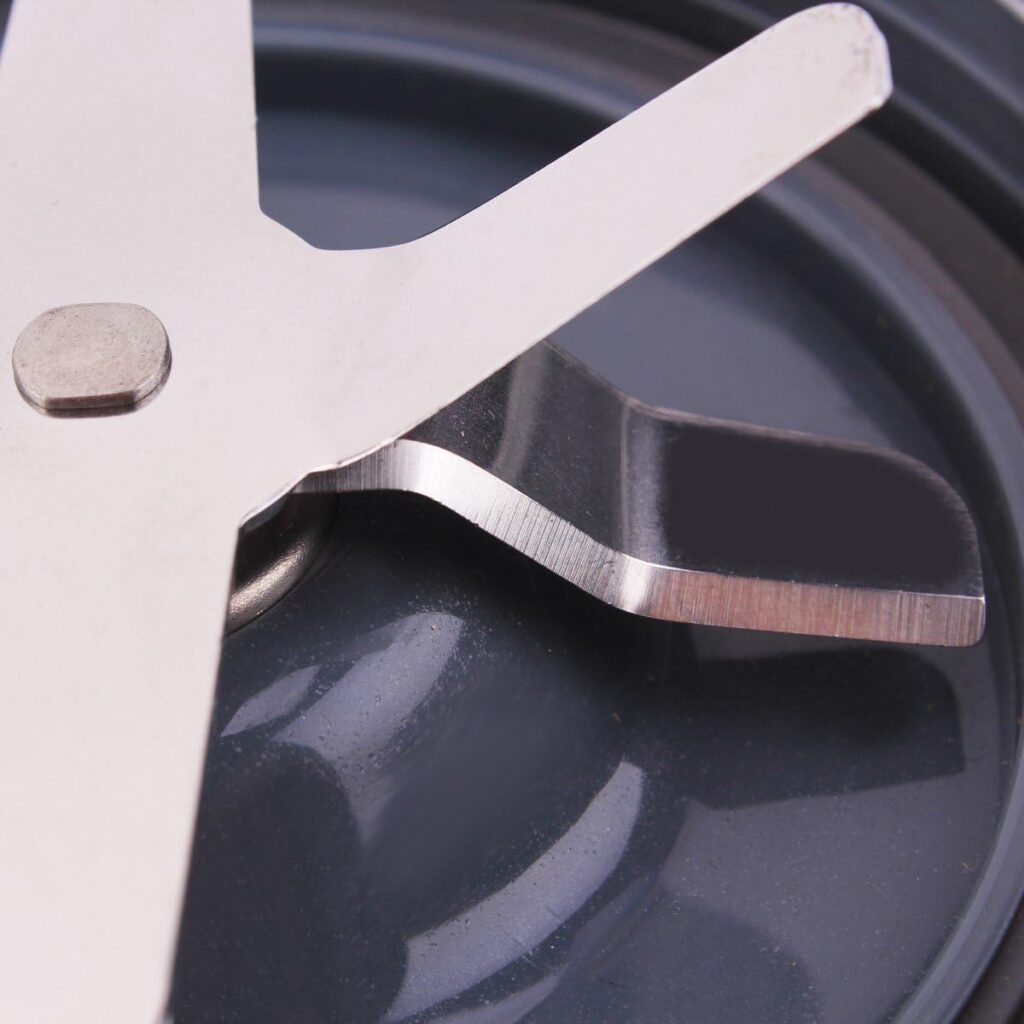 2 Pack Replacement Extractor Blade for Nutribullet 600W 900W Blender review | Centrifugal Juicer https://www.amazon.com/dp/B075CK3H7Q - Pack Replacement Extractor Blade for Nutribullet 600W 900W Blender review